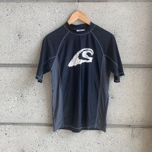 Piping Hot Mens Rashguard